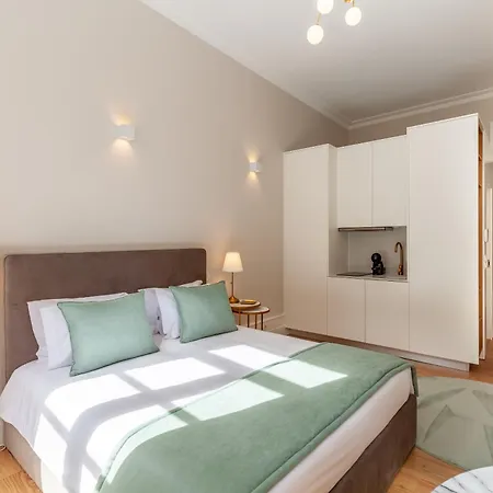 ゲストハウス Living Valverde - Minho's Guest