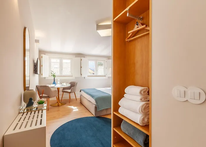 Living Valverde - Minho's Guest 3*